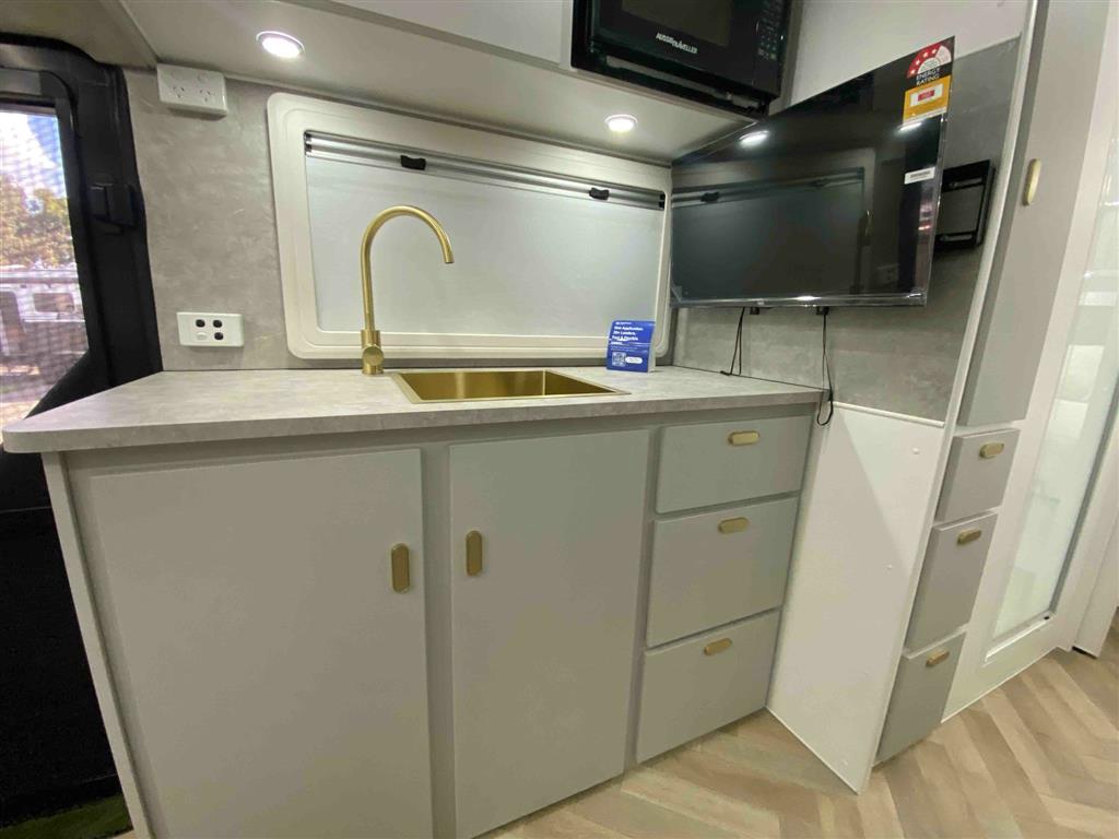 2026 OPTION RV TRACTION OFF ROAD