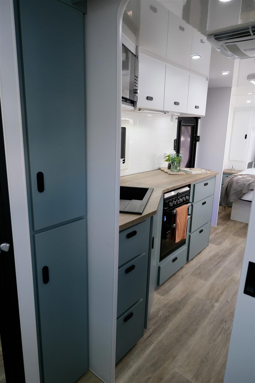 2025 OPTION RV TRACTION OFF ROAD Large Ensuite