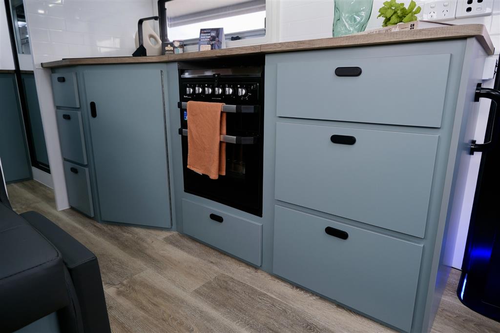 2025 OPTION RV TRACTION OFF ROAD Large Ensuite