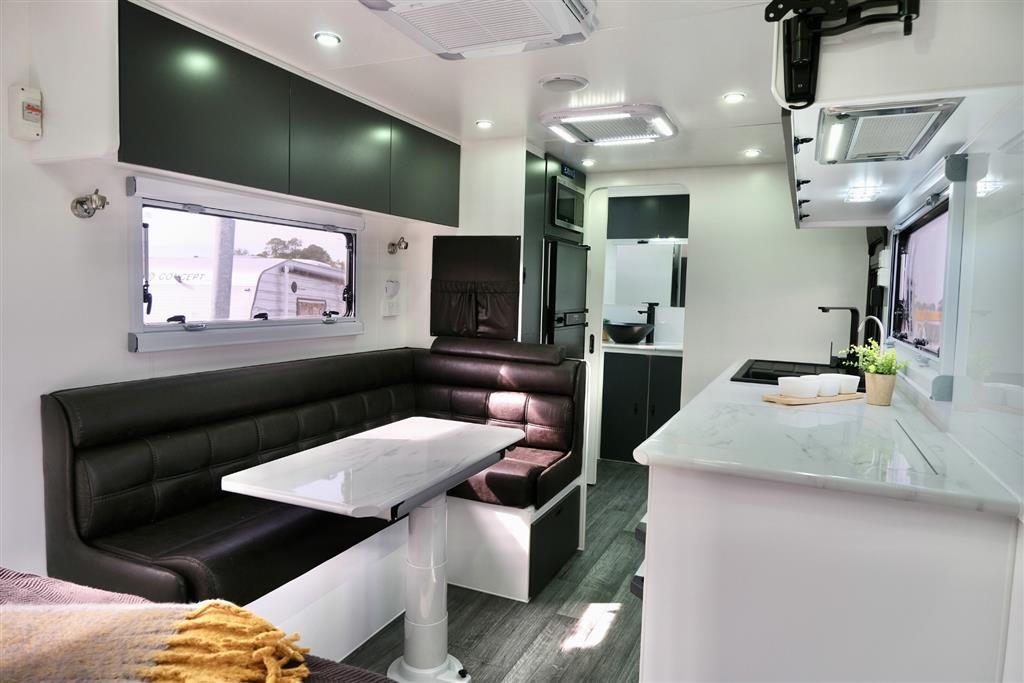 2025 HURRICANE WILD RIDER CARAVAN