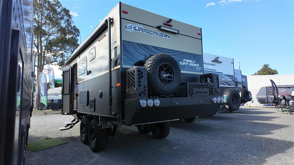 2025 HURRICANE FAMILY TUFF RIDER BUNK CARAVAN