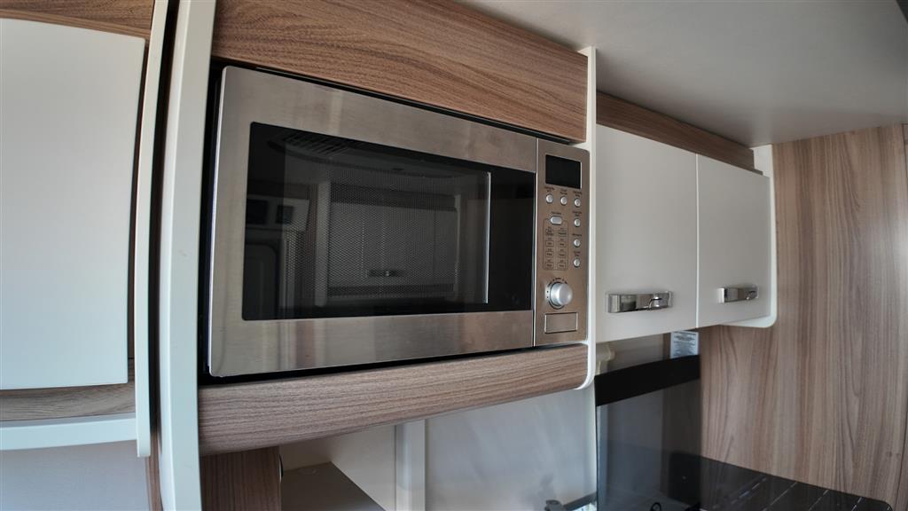 2020 SWIFT QUATTRO CARAVAN