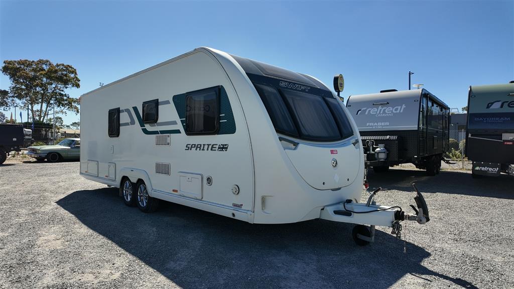 2020 SWIFT QUATTRO CARAVAN