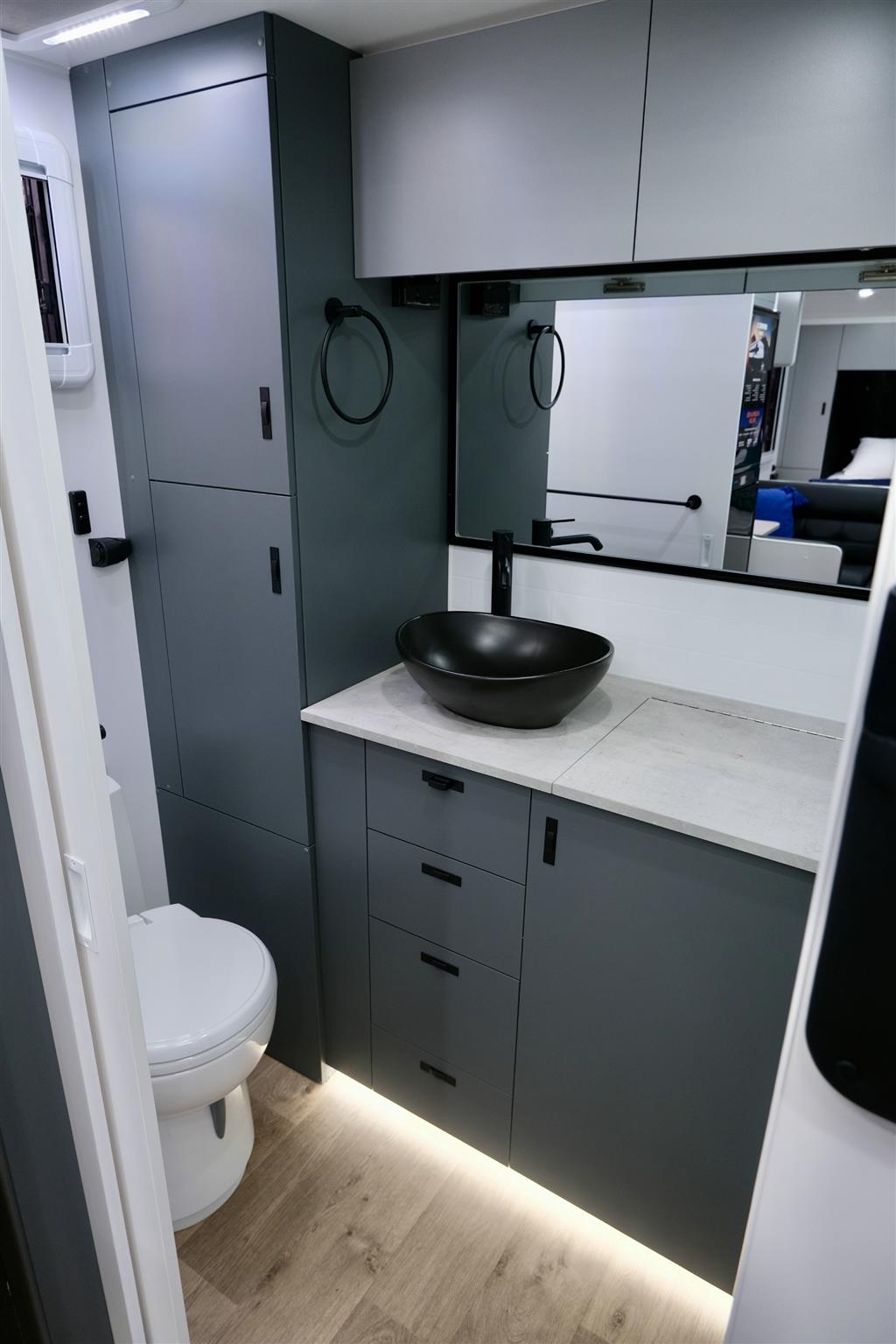 2025 RETREAT BRIBIE X 199R CARAVAN 19.9