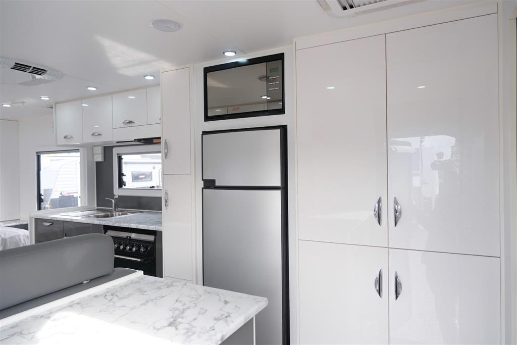 2020 NEXTGEN STREAMLINE CARAVAN